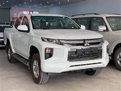 میتسوبیشی L200